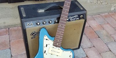 my take on modding the fender player jaguar : r/offset