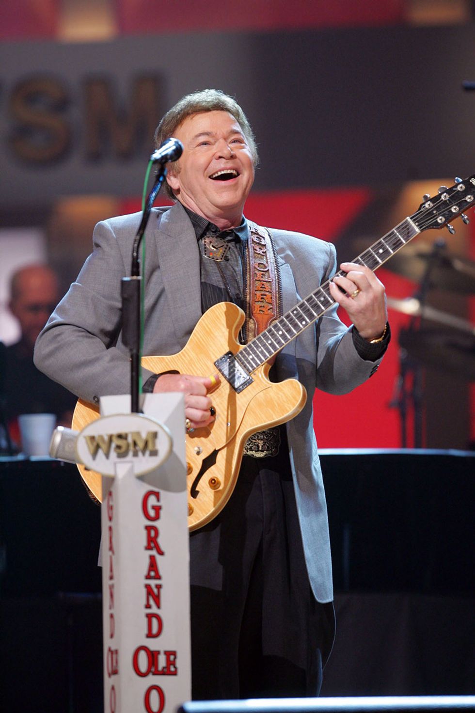 Roy Clark: 1933–2018 - Premier Guitar