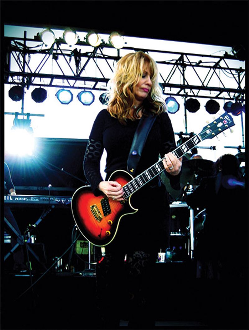 Interview: Nancy Wilson - Goddess of Rhythm - Premier Guitar