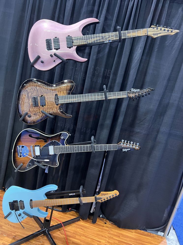 NAMM '18 - Traveler Guitar Thinline Performer Series 